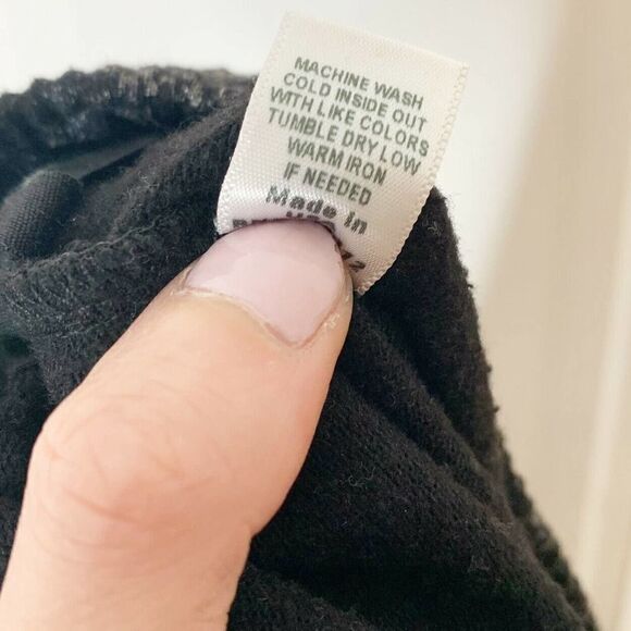 Monrow Women’s Black Casual Silver Python Snake Print Jogger Pants XS - Picture 9 of 9